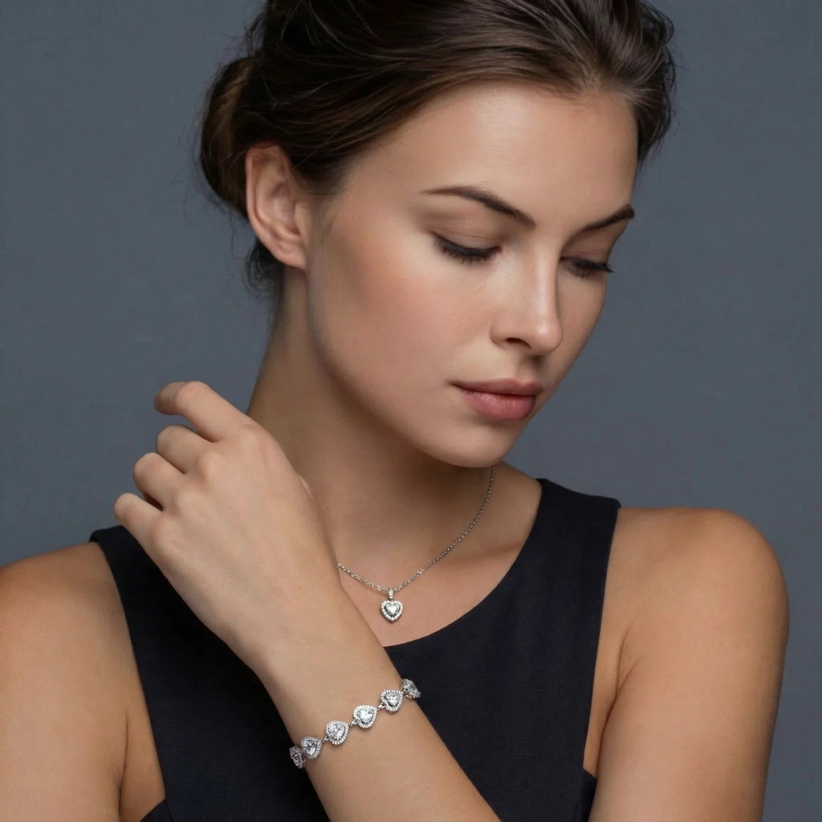 Heart Symphony Moissanite Set jewelry product image
