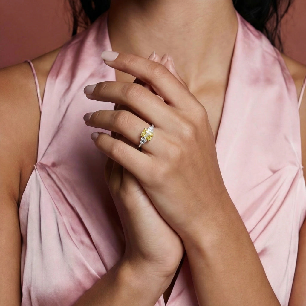 Photo 4 — Bague Souveraine du couchant en moissanite
