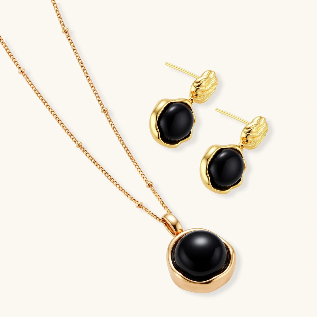 Photo 2 — Collier cercle d’agate Minuit